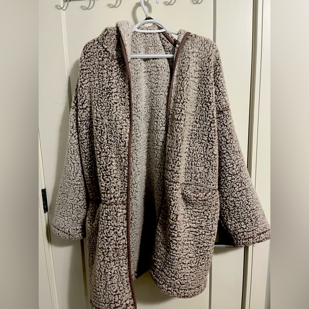 Purple American Eagle fuzzy jacket! Never worn, size L/XL!